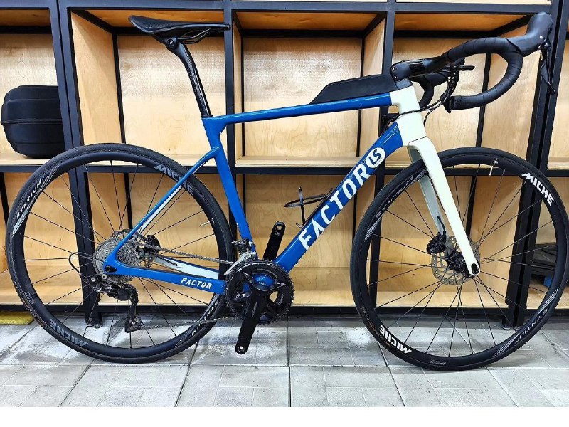 ШОССЕЙНЫЙ ВЕЛОСИПЕД FACTOR LS 2024