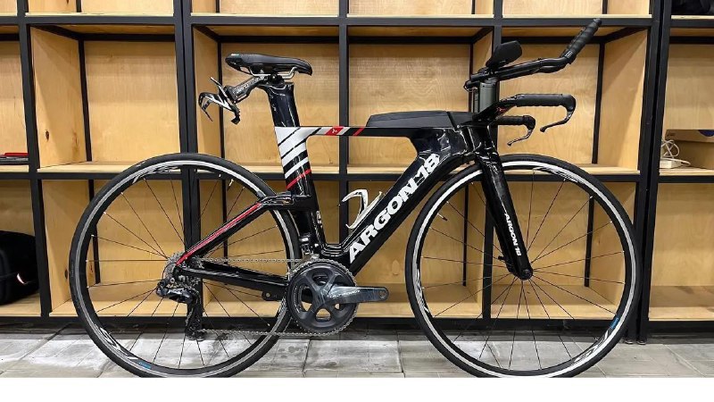 ВЕЛОСИПЕД ДЛЯ ТРИАТЛОНА ARGON 18 E-119 TRI ULT DI2