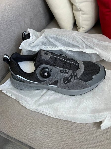 Кроссовки МТБ шип