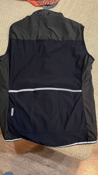 Утепленный веложилет Shimano (S) 35000тнг