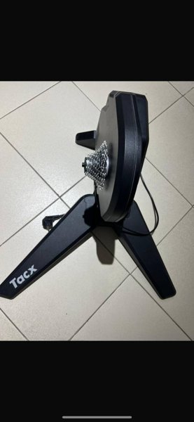 Велостанок Tacx Flux S Smart