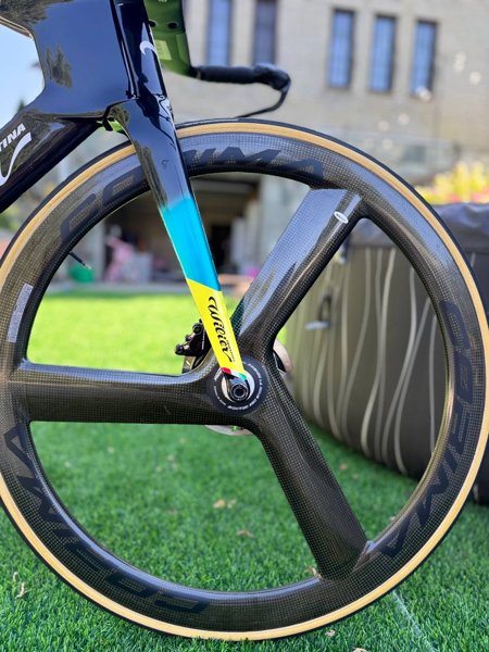Wilier Twin Blade Astana Edition