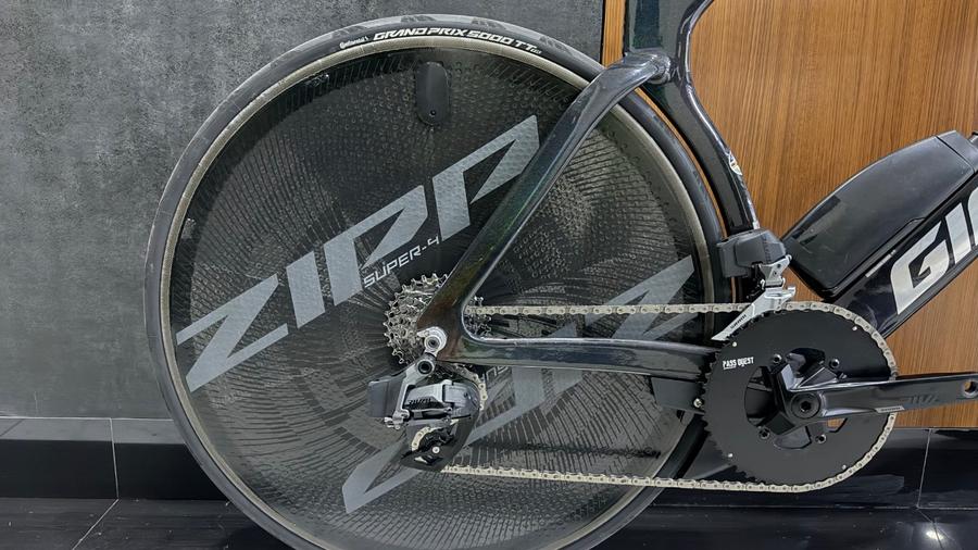 TT BIKE GIANT TRINITY