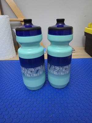 2 штуки Фляга Specialized Purist Omni 22oz (Color: Wordmark Triple Stack Turq)