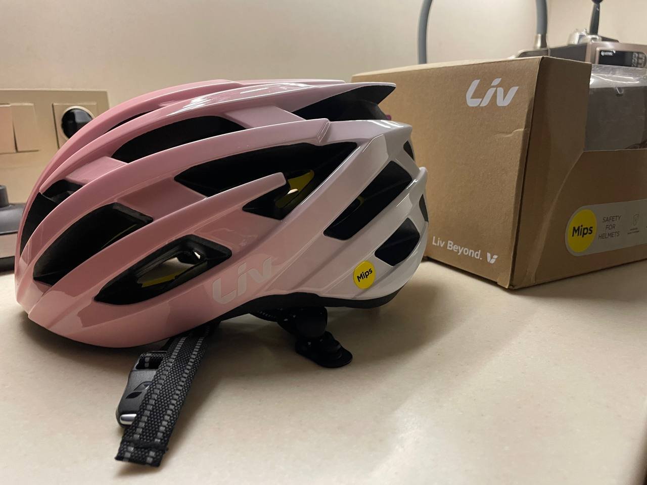 ШЛЕМ LIV MECHA MIPS