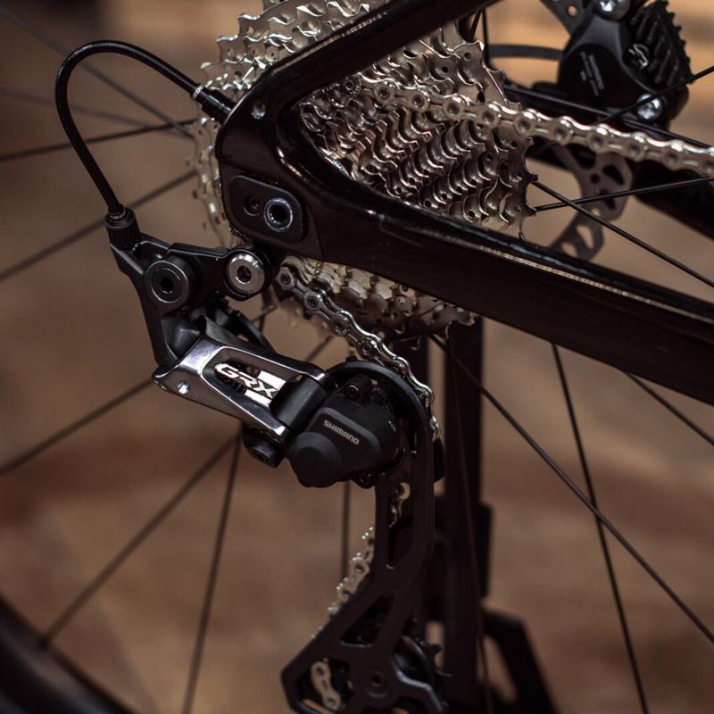 Велосипед гравел Giant Revolt Advanced 2 (panther)