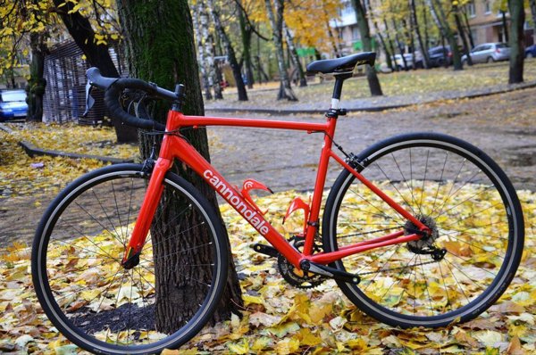 CANNONDALE CAAD OPTIMO 1