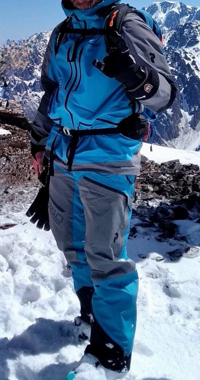 ЛЫЖНЫЙ КОСТЮМ PEAK PERFORMANCE