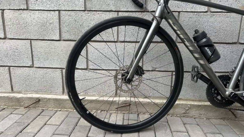 GIANT CONTEND SL