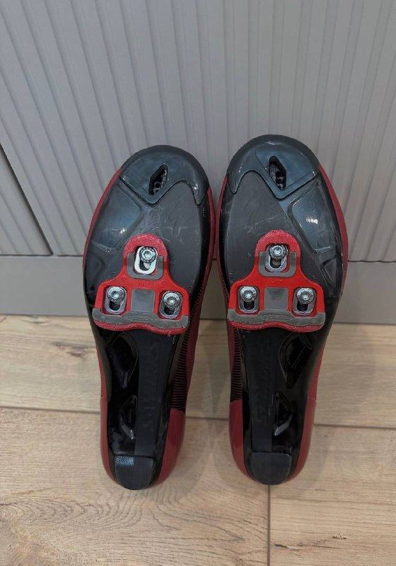ВЕЛОТУФЛИ SPECIALIZED С ШИПАМИ