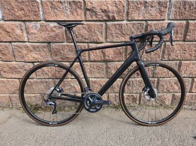 ШОССЕЙНЫЙ КАРБОНОВЫЙ ВЕЛОСИПЕД НА SHIMANO ULTEGRA R8000