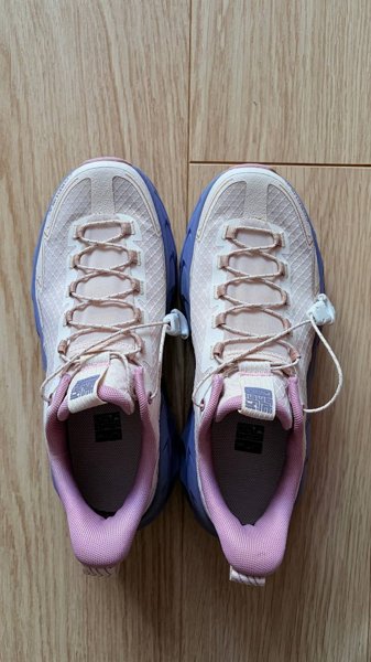 КРОССОВКИ BMAI