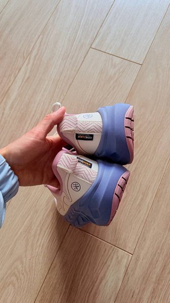 КРОССОВКИ BMAI