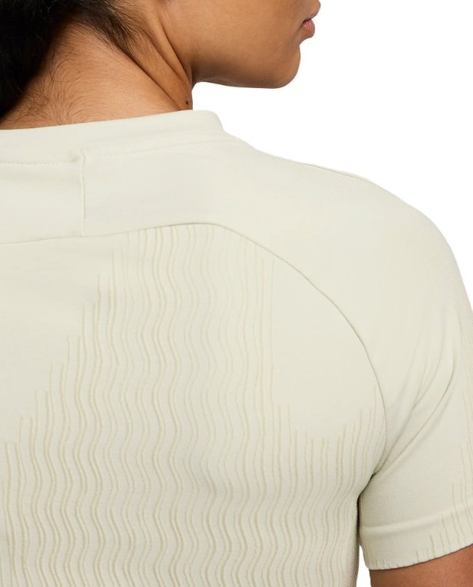 NIKE футболка женская RN DVN DFADV ENG SS TP