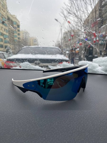 OAKLEY VANGUARD META