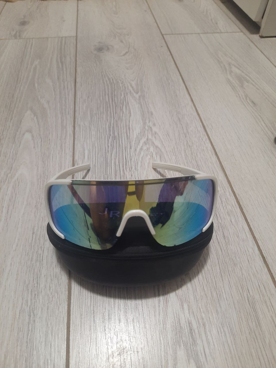 СПОРТИВНЫЕ ВЕЛОСИПЕДНЫЕ ОЧКИ