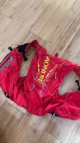 AONIJIE БЕГОВОЙ РЮКЗАК: 12Л