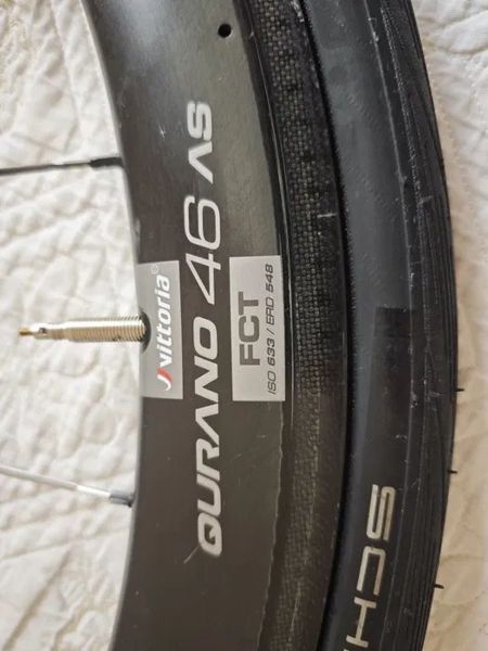 VITTORIA QURANO CARBON CLINCHER WHEELSET 700C